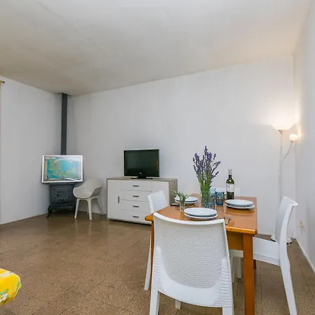 Appartamento Ortensia By Interhome *